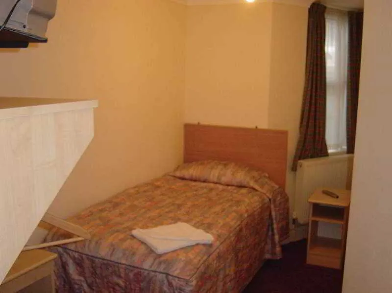 Channins Hounslow Hotel 2*,  United Kingdom