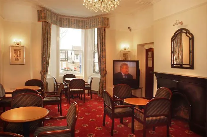 Channins Hounslow Hotel